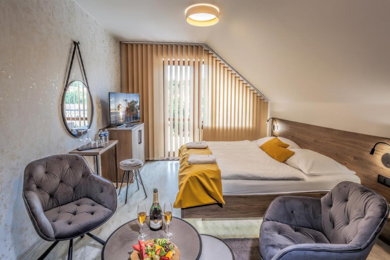 Hotel Beta Bzenec Dış mekan fotoğraf