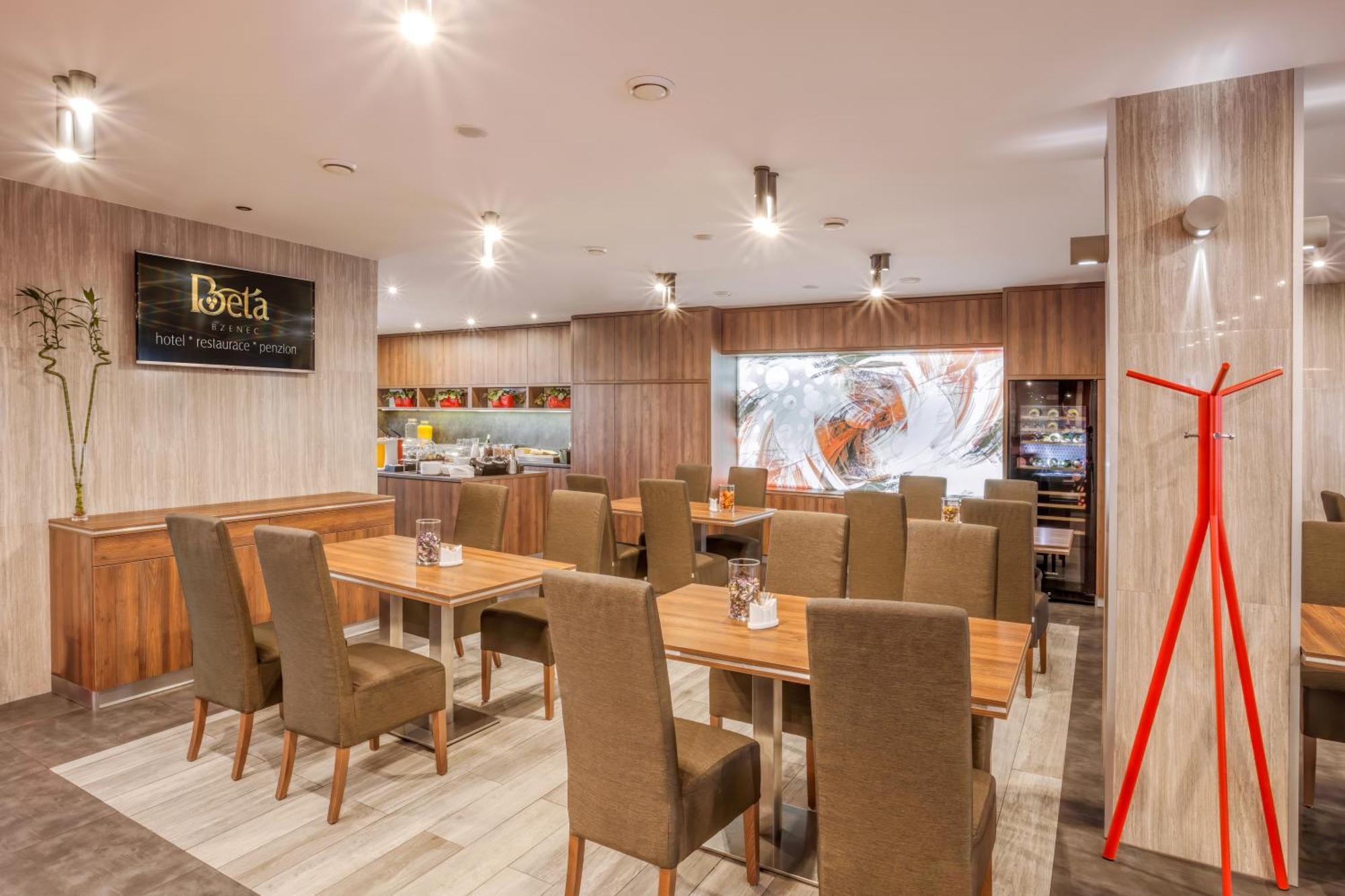 Hotel Beta Bzenec Dış mekan fotoğraf