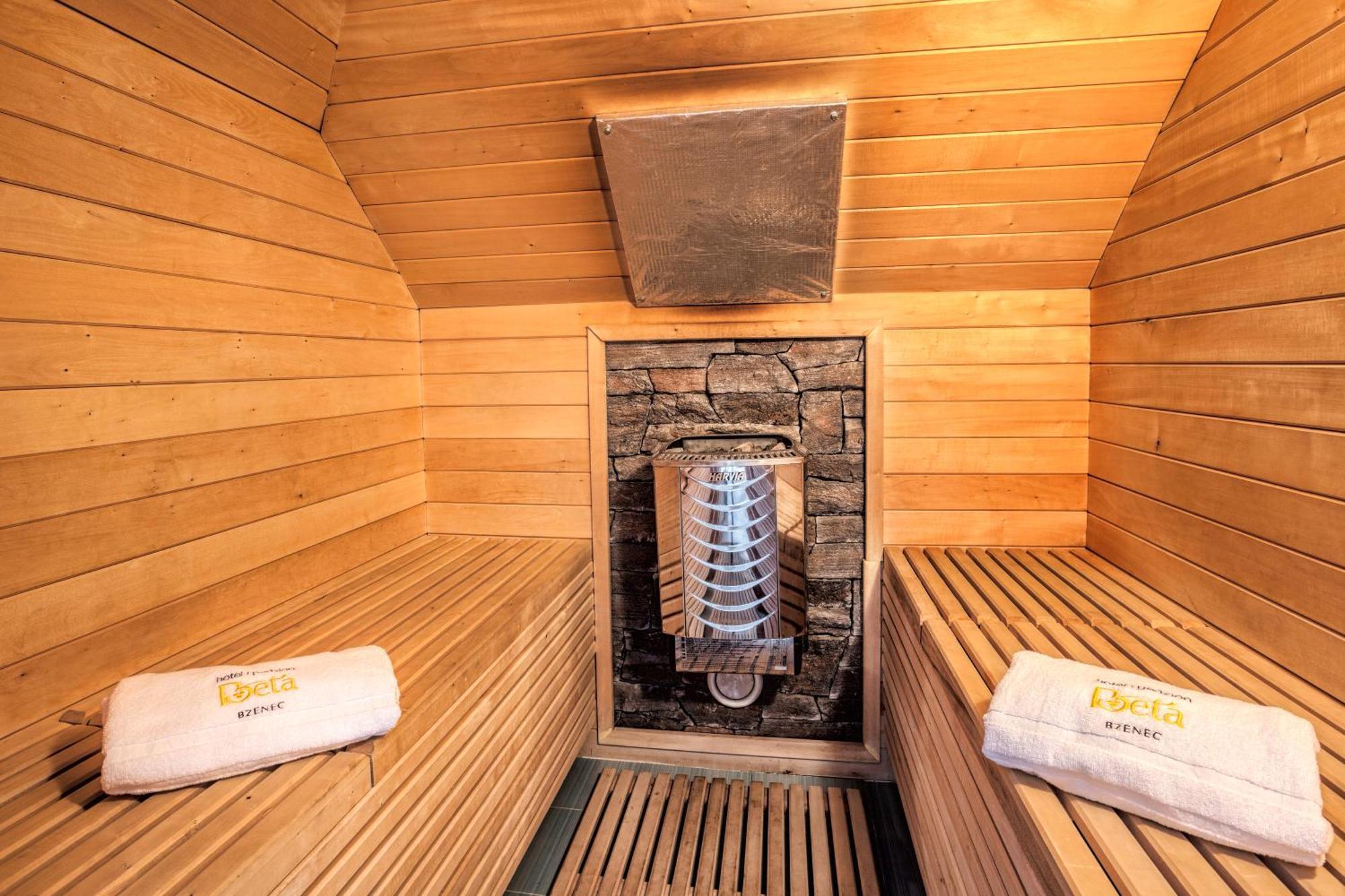 Hotel Beta Bzenec Dış mekan fotoğraf