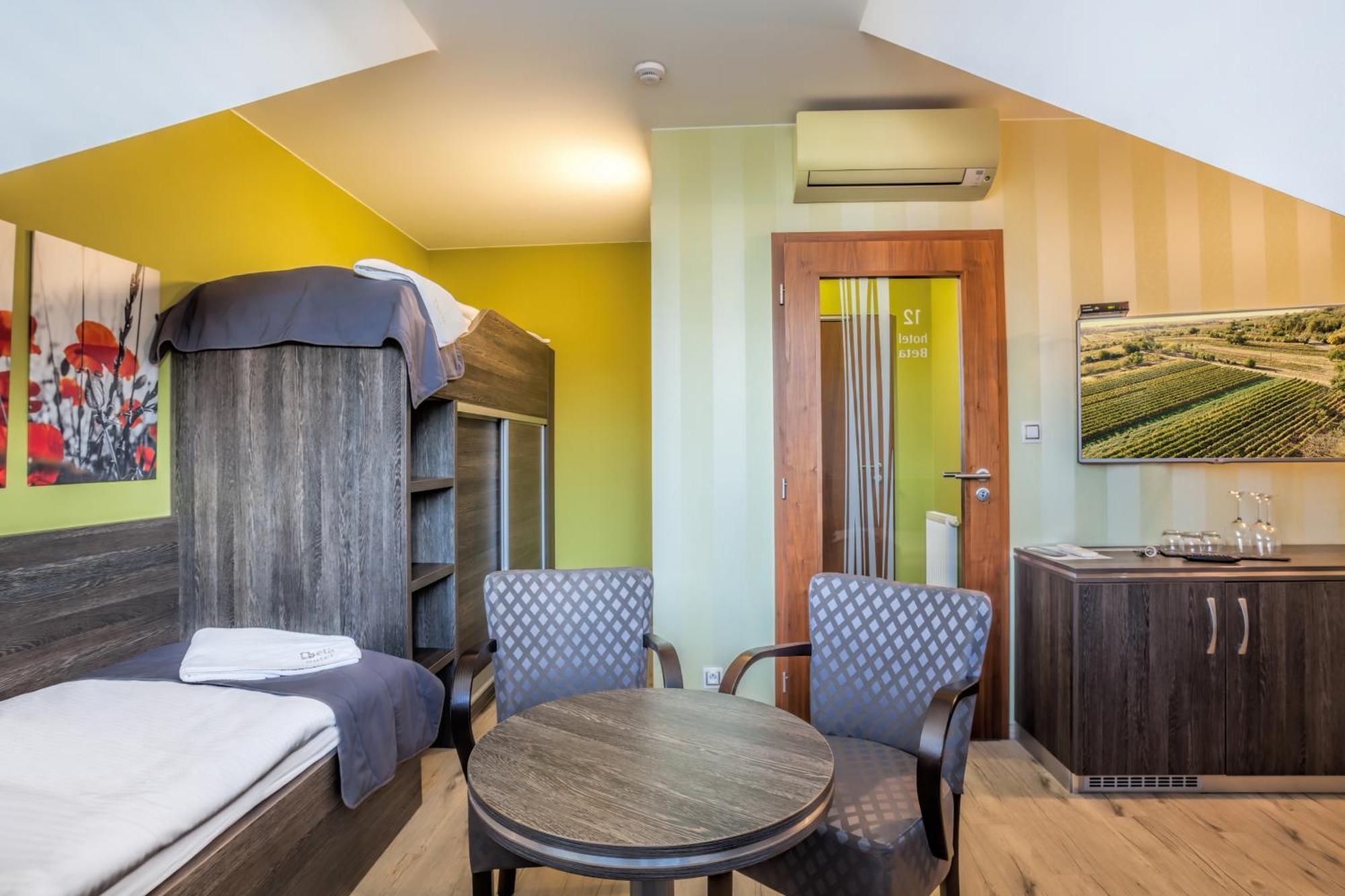 Hotel Beta Bzenec Dış mekan fotoğraf